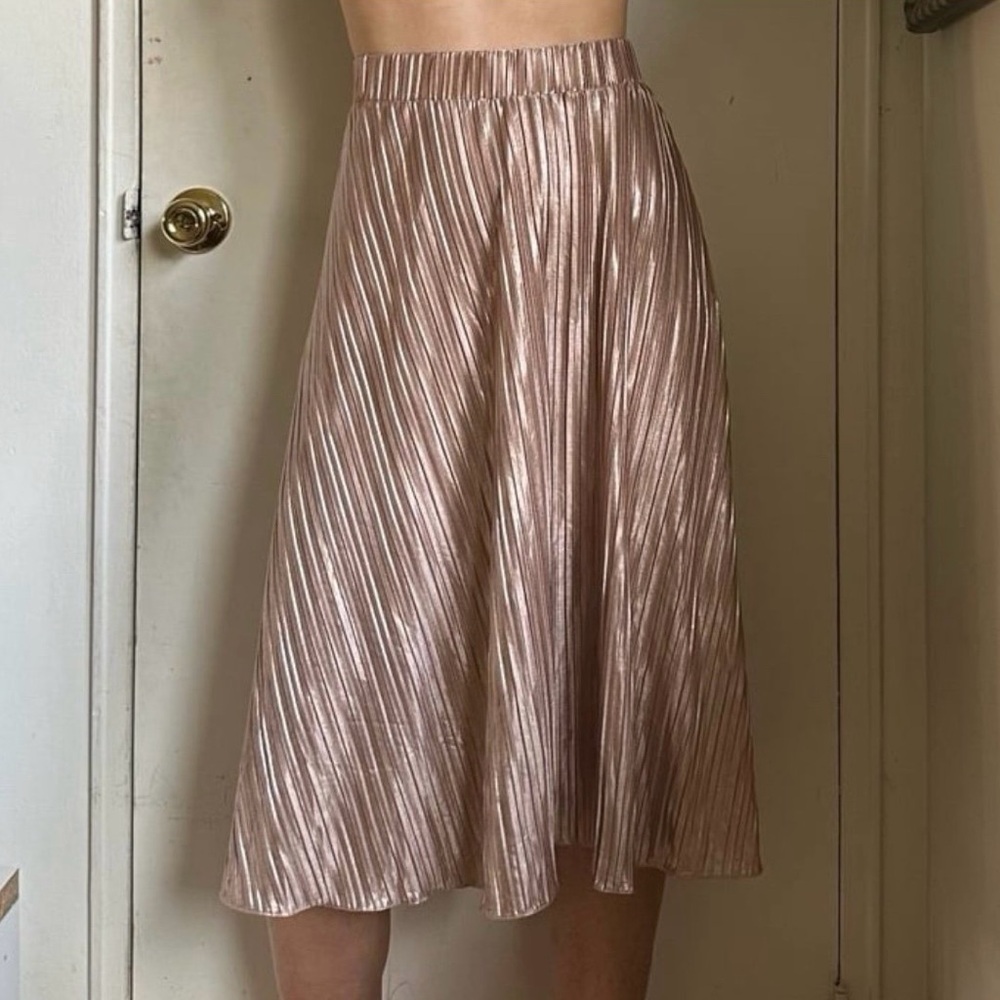 Gold Pleated Midi Skirt for Cocktail Events